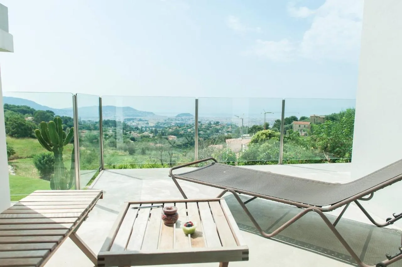 Amazing Modern Villa In Nice