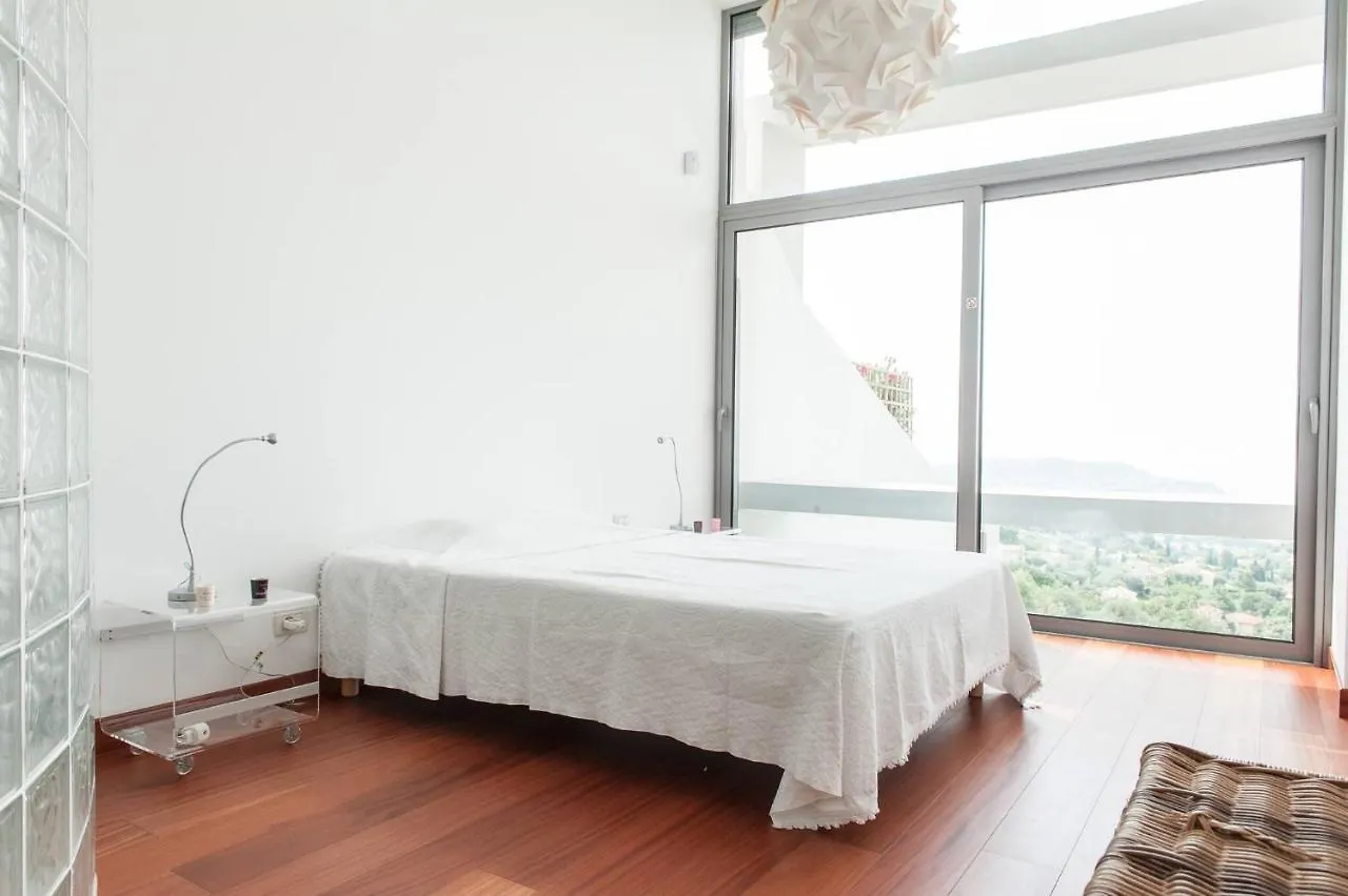 Amazing Modern Villa In Nizza 0*,  Francia